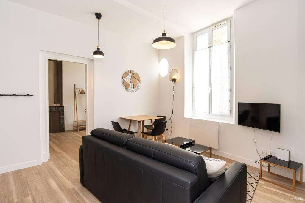 Le Dandy - T2 Centre Historique Apartment